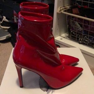 Jessica Simpson Red Patent booties